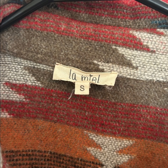 LA MIEL Multicolor Patterned Jacket - Picture 2 of 2